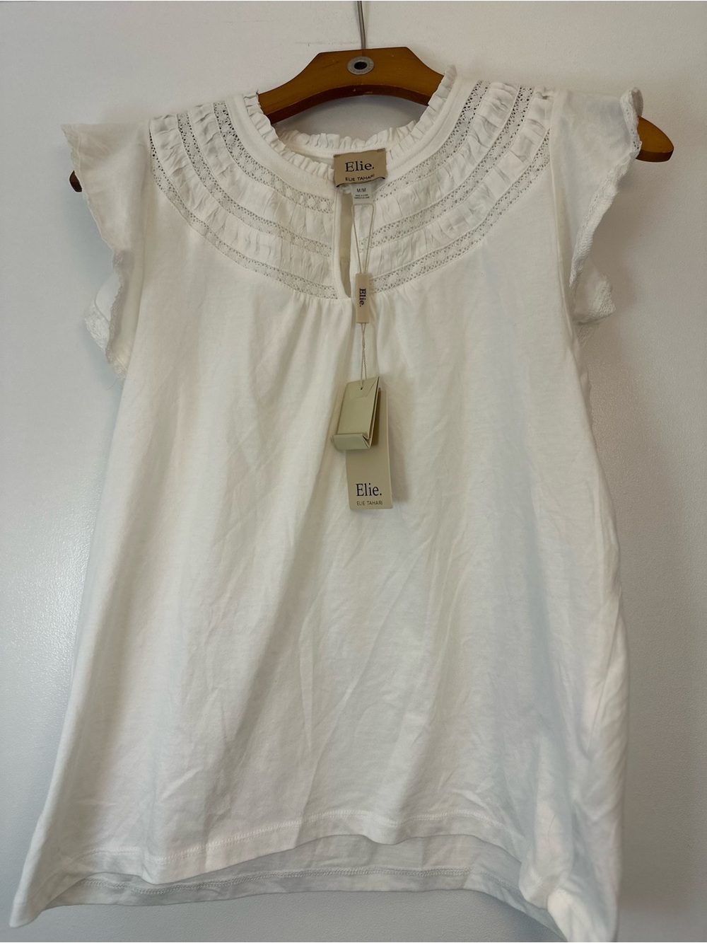 Elie Tahari White Ruffled Lace-Yoke Cap Sleeve Top